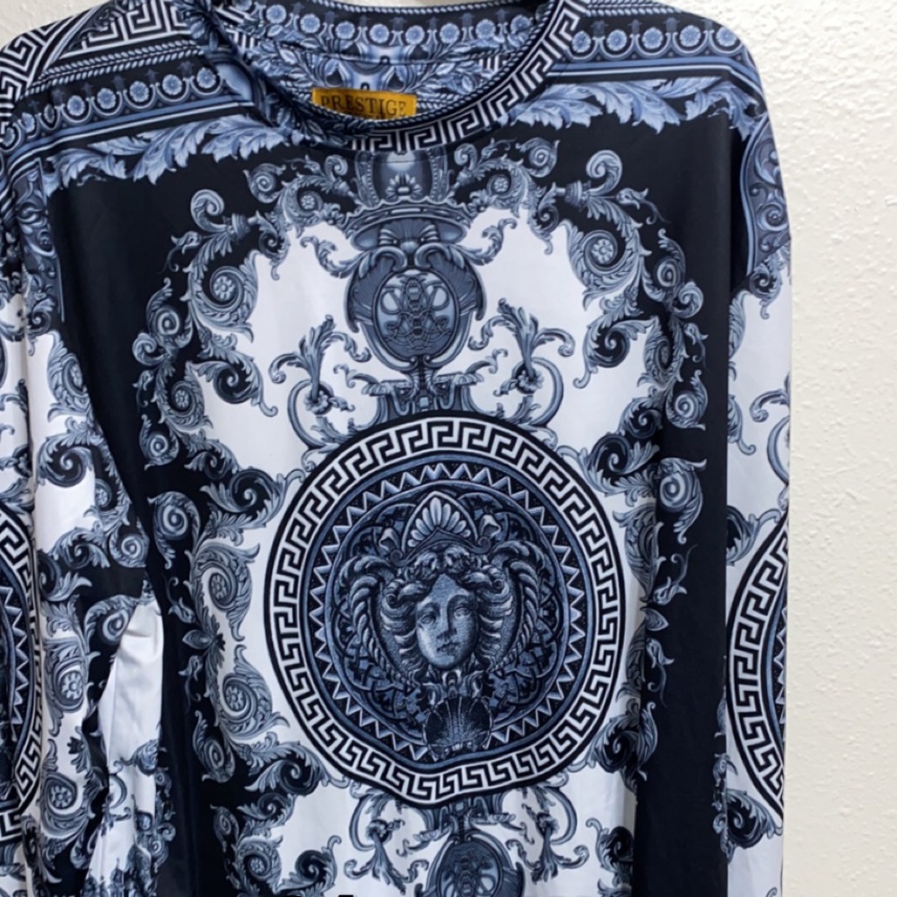 Artful Designer long sleeve